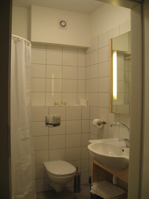 5A Hotel Services 코잘린 외부 사진